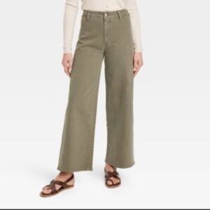 ✨Universal Thread Cream Comfort Stretch Pants✨
